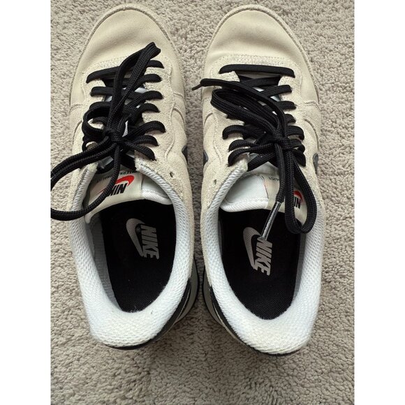 Nike Sneakers Womens Size 7.5 Internationalist Ivory / Beige Style CW7637-991 - Picture 10 of 14